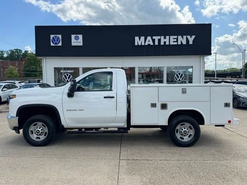 Used 2020 Chevrolet Silverado 2500 W/T w/ WT Convenience Package AWD/4WD image 2