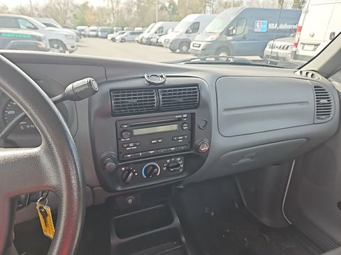 Used 2009 Ford Ranger XL image 18