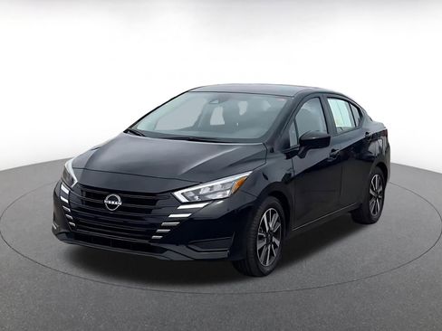 Used 2025 Nissan Versa SV FWD image 7