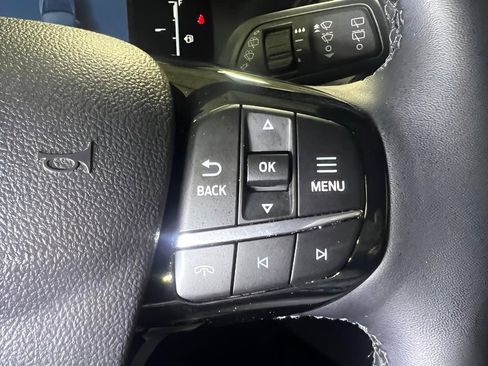 Used 2025 Ford Escape Active w/ Cold Weather Package image 22