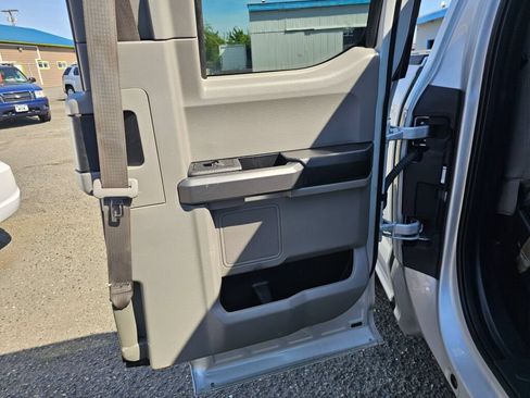 Used 2018 Ford F150 XLT RWD image 15