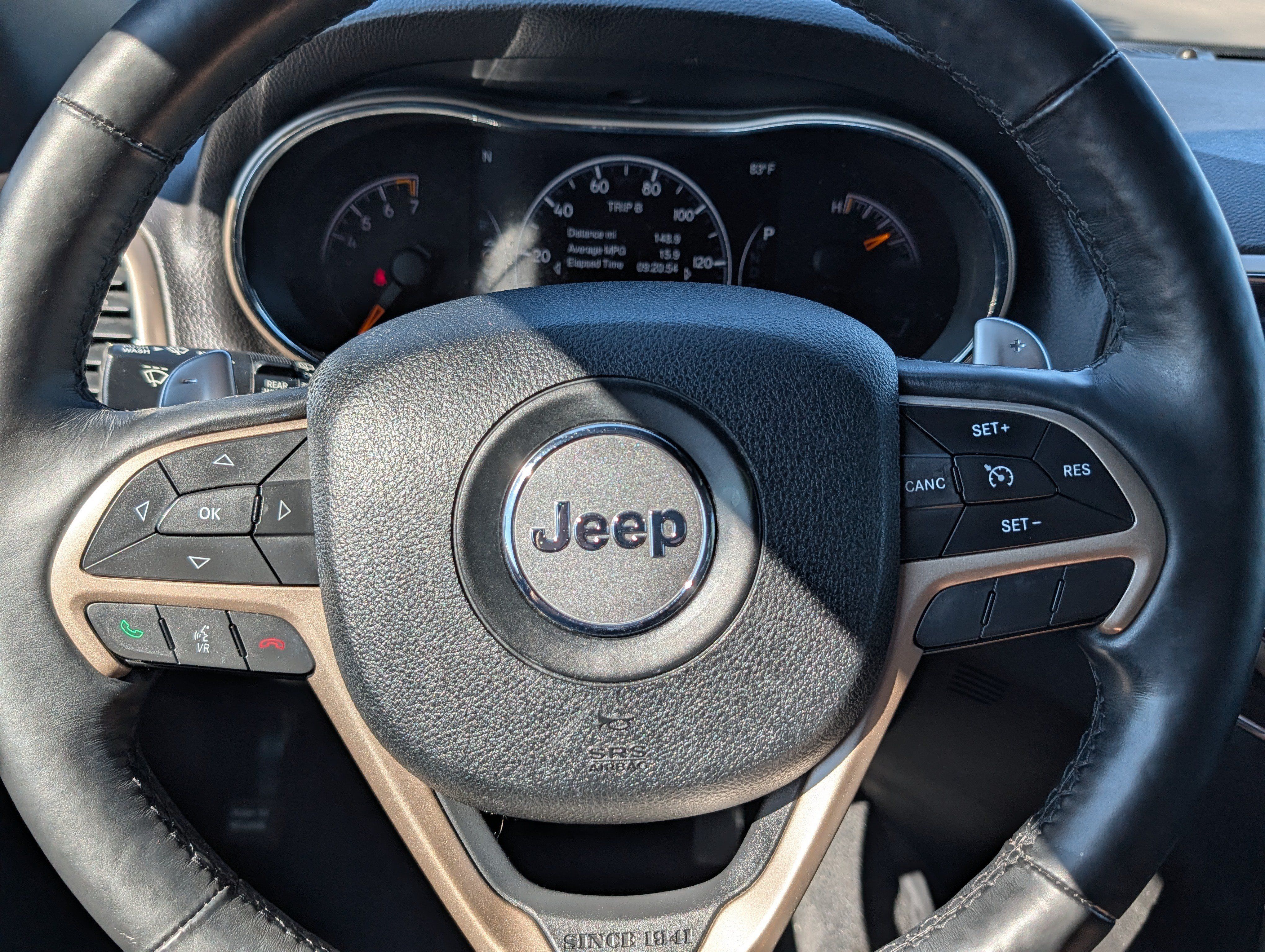 Used 2014 Jeep Grand Cherokee Limited w/ Trailer Tow Group IV AWD/4WD image 25