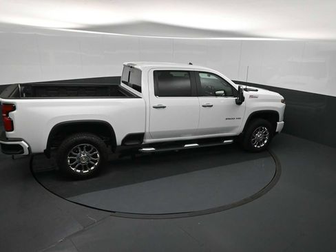 New 2026 Chevrolet Silverado 2500 LT w/ Z71 Chrome Sport Edition AWD/4WD image 21