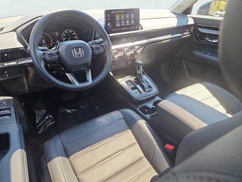 Used 2024 Honda CR-V EX-L image 11