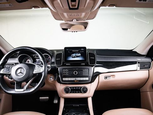 Used 2019 Mercedes-Benz GLE 43 AMG 4MATIC Coupe image 25