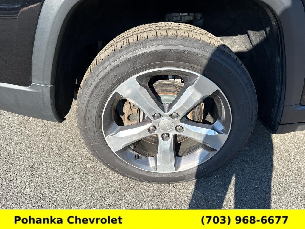 Used 2021 Jeep Grand Cherokee L Limited AWD/4WD image 27