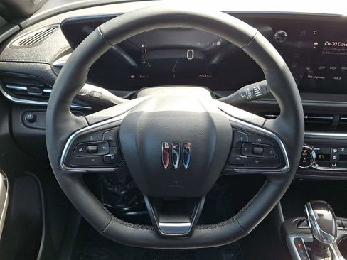 Certified 2024 Buick Envista Sport Touring w/ Convenience I Package FWD image 20