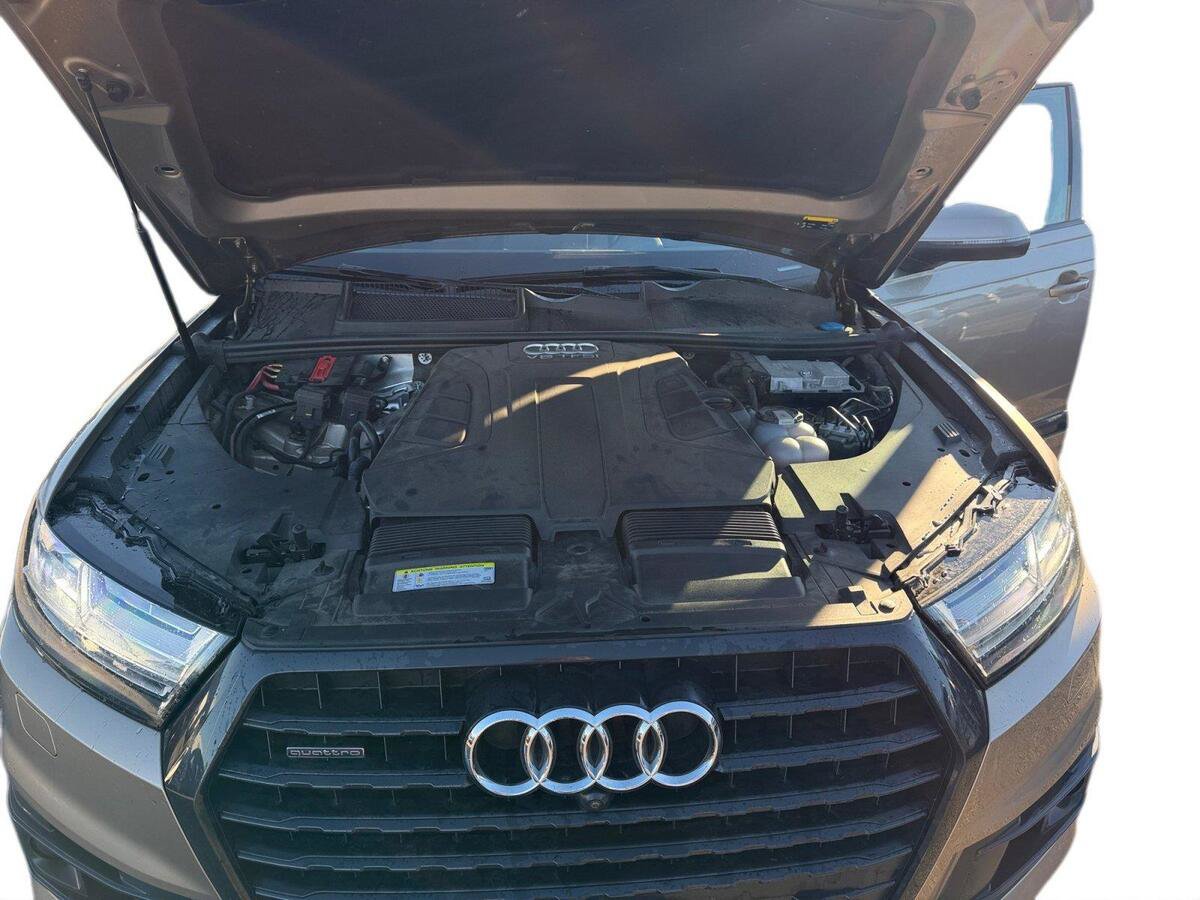 Used 2018 Audi Q7 3.0T Prestige AWD/4WD image 16