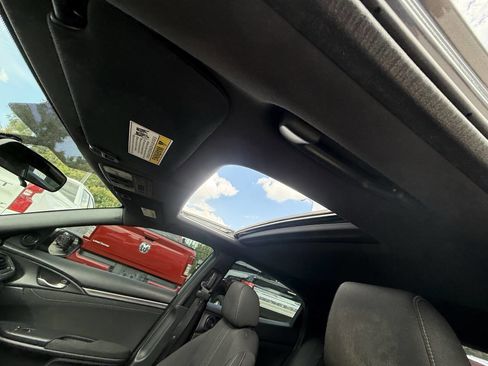 Used 2018 Honda Civic EX image 31
