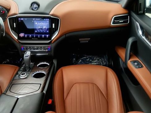 Used 2022 Maserati Ghibli Modena RWD image 55