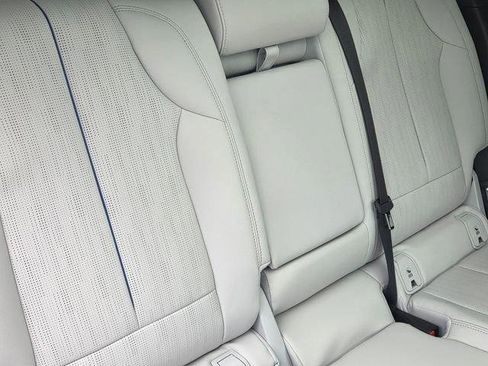 New 2026 Cadillac Lyriq Premium Luxury AWD/4WD image 19