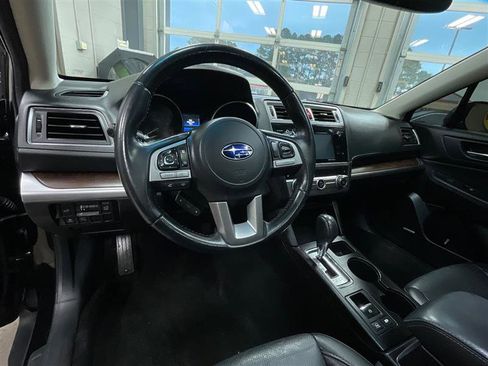 Used 2015 Subaru Outback 3.6R Limited image 12