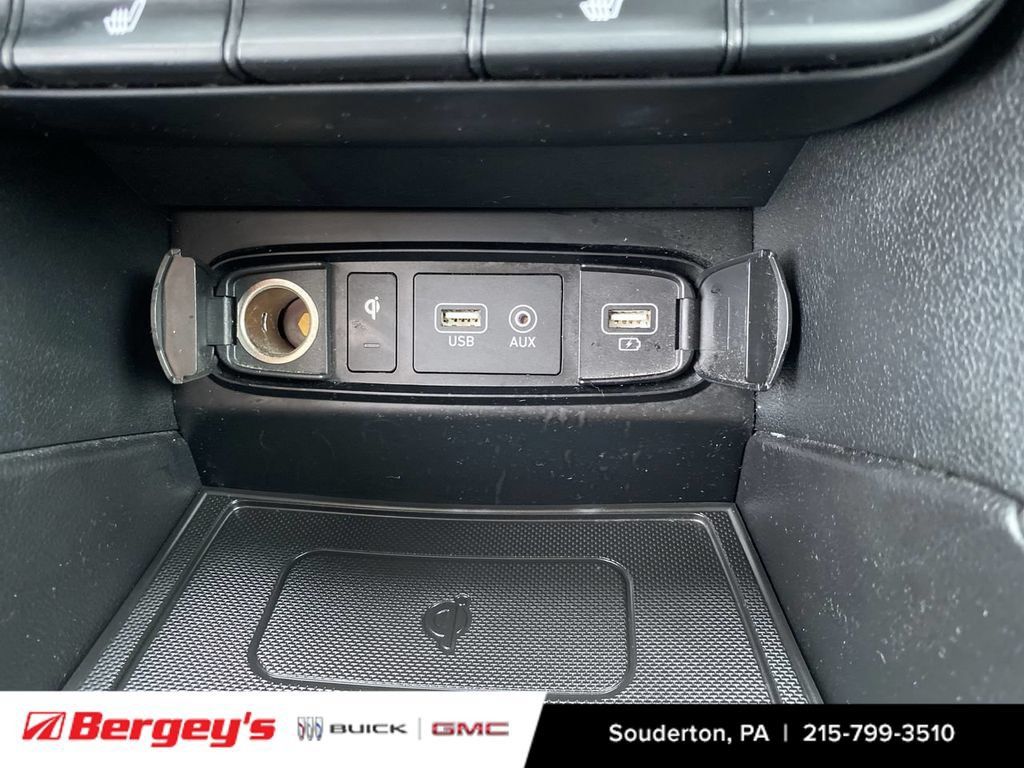 Used 2020 Hyundai Santa Fe SEL AWD/4WD image 40