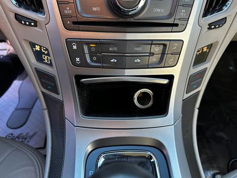 Used 2010 Cadillac CTS Sedan image 18