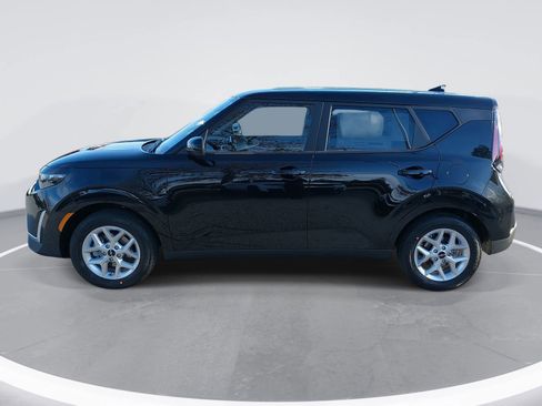 New 2025 Kia Soul LX image 8