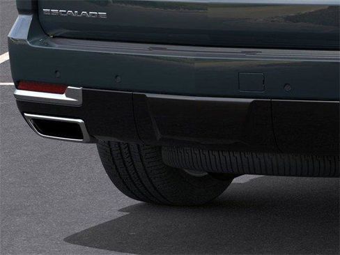 New 2026 Cadillac Escalade Luxury image 14