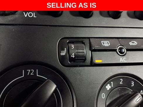 Used 2009 Volkswagen Jetta SE image 15