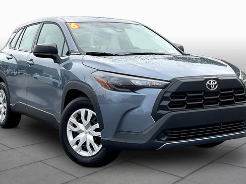 Used 2026 Toyota Corolla Cross L FWD image 3