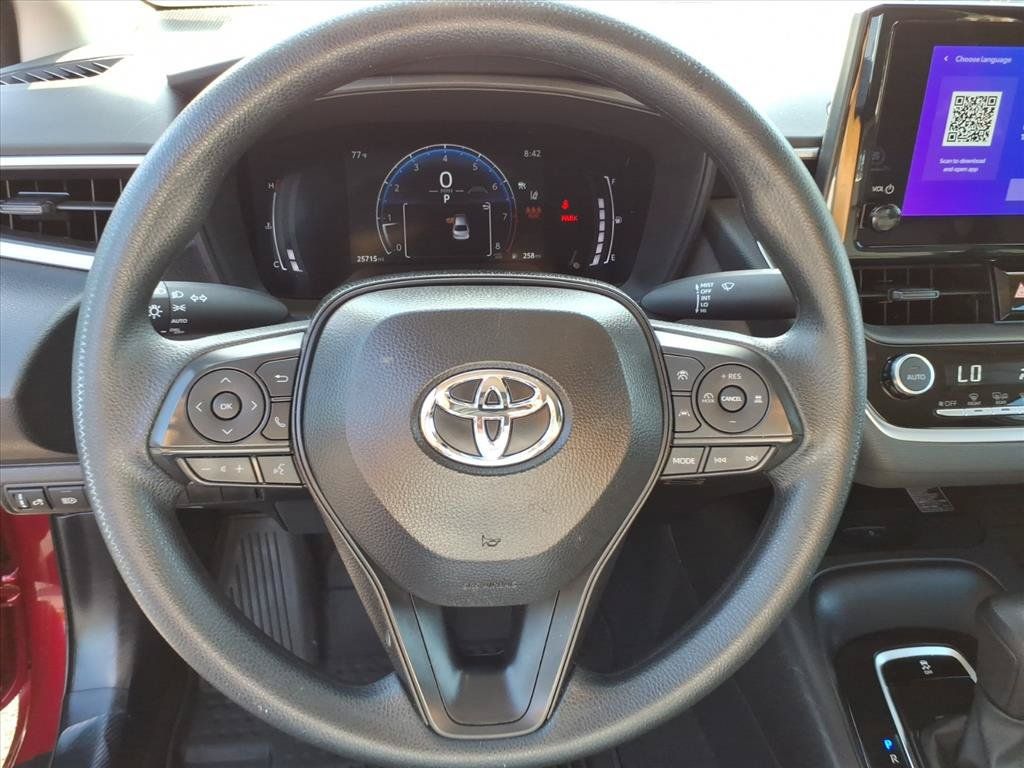 Used 2026 Toyota Corolla LE w/ LE Premium Package FWD image 28