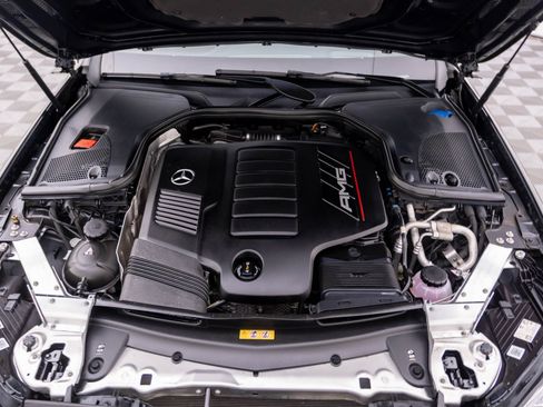 Used 2022 Mercedes-Benz E 53 AMG 4MATIC Sedan image 38