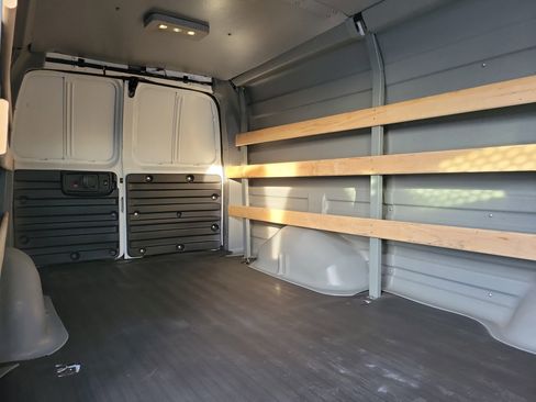 Used 2020 GMC Savana 2500 Extended w/ Driver Convenience Package image 11