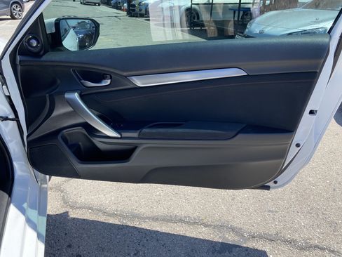 Used 2019 Honda Civic Si image 18