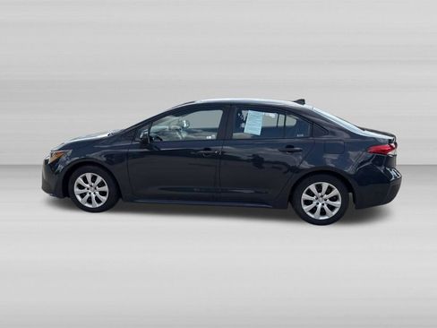Used 2025 Toyota Corolla LE FWD image 8