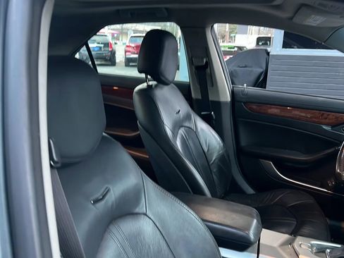 Used 2011 Cadillac CTS Luxury image 19