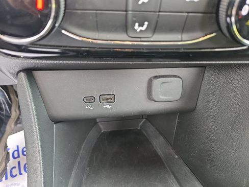 Used 2024 Buick Encore GX Sport Touring AWD/4WD image 31
