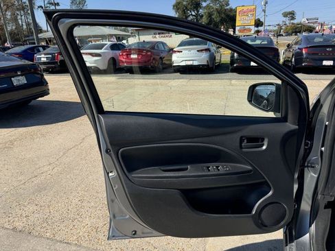 Used 2020 Mitsubishi Mirage ES image 12