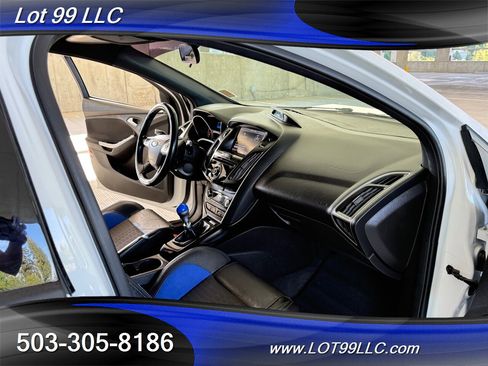 Used 2013 Ford Focus ST FWD image 37
