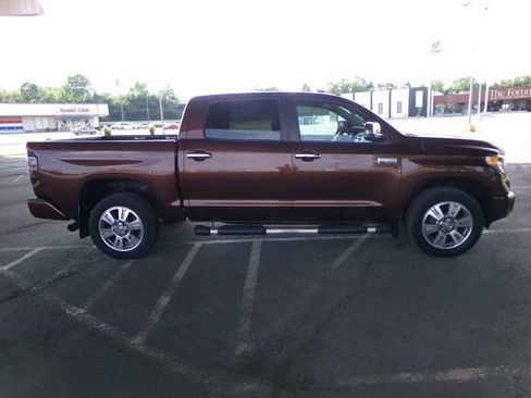 Used 2016 Toyota Tundra Platinum AWD/4WD image 5