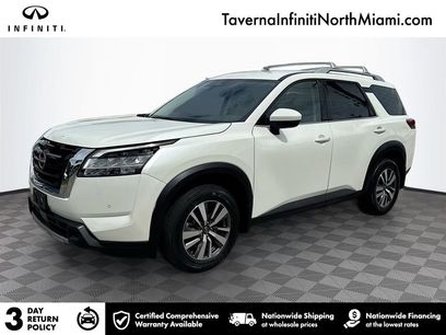 Used 2024 Nissan Pathfinder SL