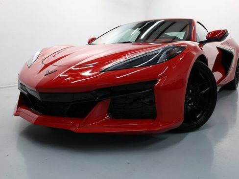 Used 2025 Chevrolet Corvette Z06 image 55