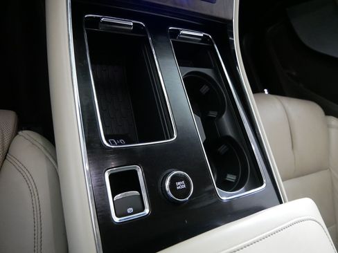 Used 2020 Lincoln Aviator Reserve w/ Equipment Group 202A AWD/4WD image 29