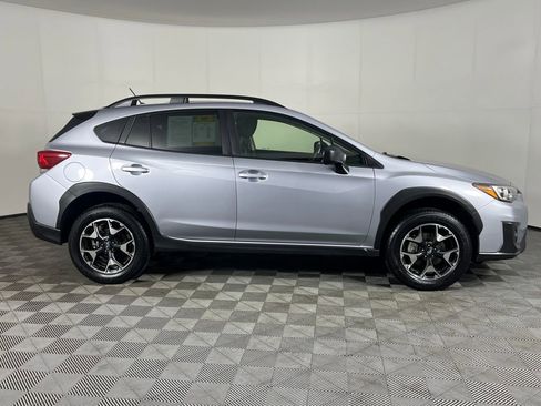 Used 2020 Subaru Crosstrek 2.0i image 5