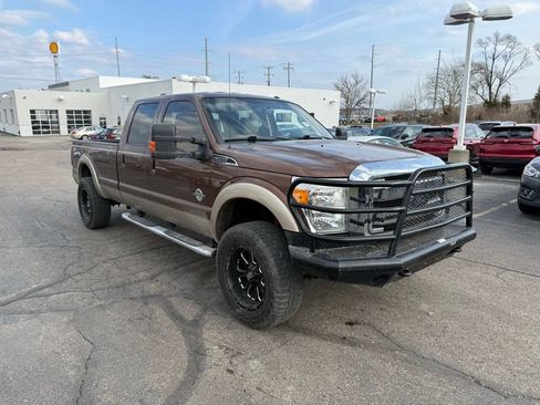 Used 2012 Ford F350 Lariat w/ Lariat Interior Pkg image 5