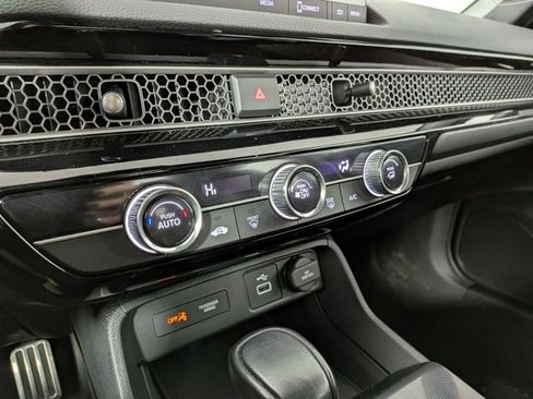 Used 2022 Honda Civic Sport image 15