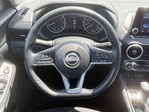 Used 2025 Nissan Sentra SV w/ All-Weather Package image 17