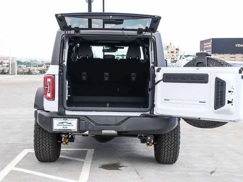 New 2026 Ford Bronco Outer Banks AWD/4WD image 31