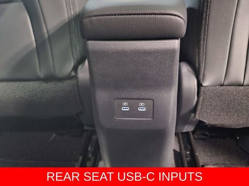 New 2025 Nissan Kicks SR w/ SR Premium Package image 10