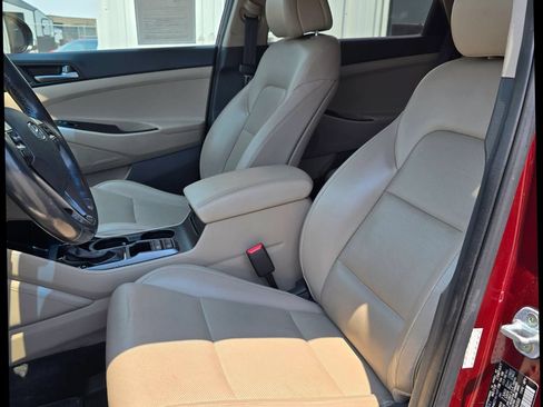 Used 2016 Hyundai Tucson Limited FWD image 8