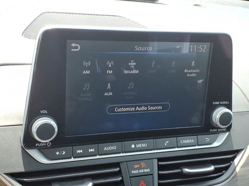Used 2023 Nissan Altima 2.5 SV FWD image 21