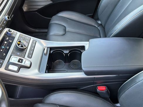 Used 2024 Hyundai Palisade Calligraphy image 24