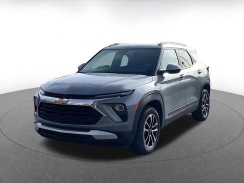 Used 2025 Chevrolet TrailBlazer LT image 7