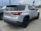 Used 2018 Chevrolet Traverse LT image 3