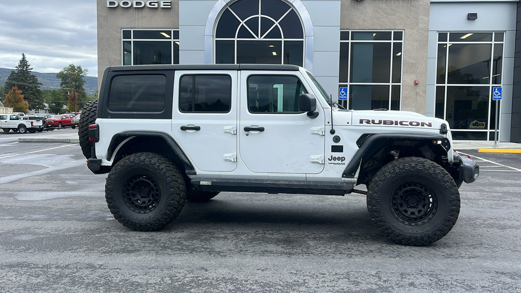 Used 2020 Jeep Wrangler Unlimited Rubicon AWD/4WD image 2