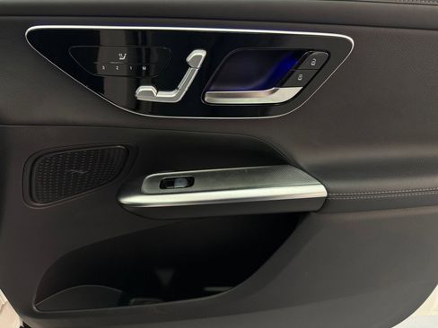 Used 2023 Mercedes-Benz GLC 300 image 20