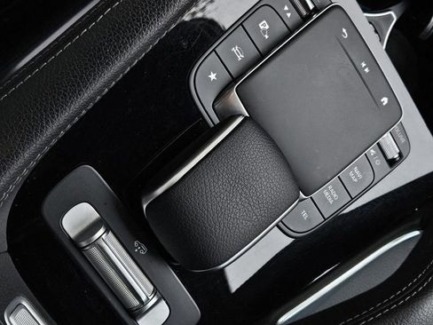 Used 2024 Mercedes-Benz GLS 450 4MATIC image 28