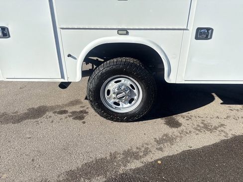 Used 2017 Ford F350 XL w/ Power Equipment Group image 29